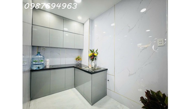QUẬN 8, PHẠM THẾ HIỂN PHƯỜNG 3 - HẺM THÔNG TỨ TUNG - OTO ĐẬU CỬA - NHÀ MỚI TINH VÀO Ở NGAY - CHỈ NHỈNH 3 TỶ TL